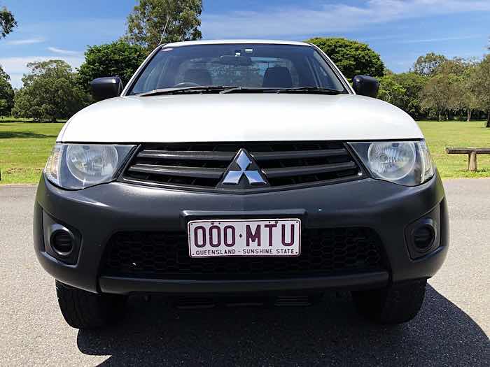 2009 Mitsubishi Triton GL MN Manual 4x2 MY10 White - Brisbane Car Shed ...